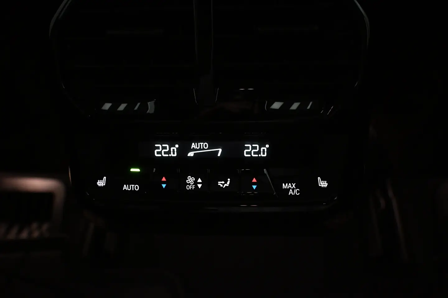 Car Image - 691eIaxDq35byf84DXfH5F