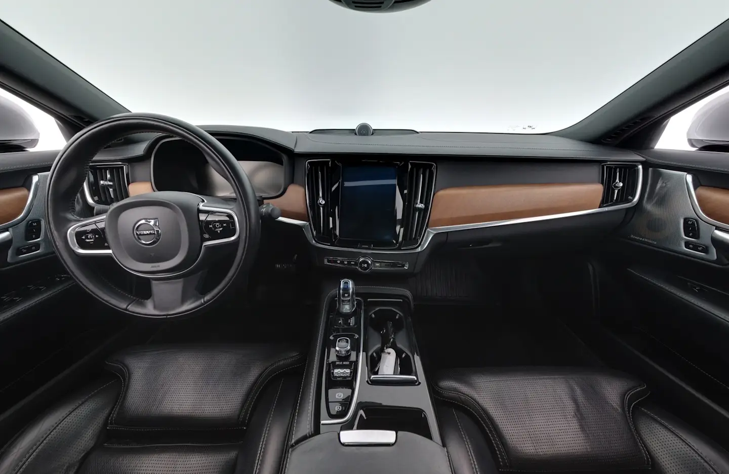 Car Image - 4N8yFwpk9nY6KOgZEsH4VP