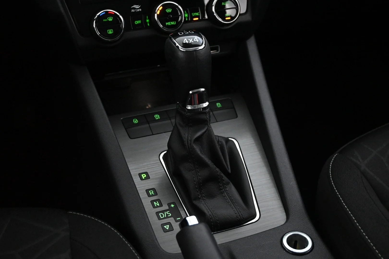 Car Image - 1jaP6xBsMjWsJrsdlBps6S