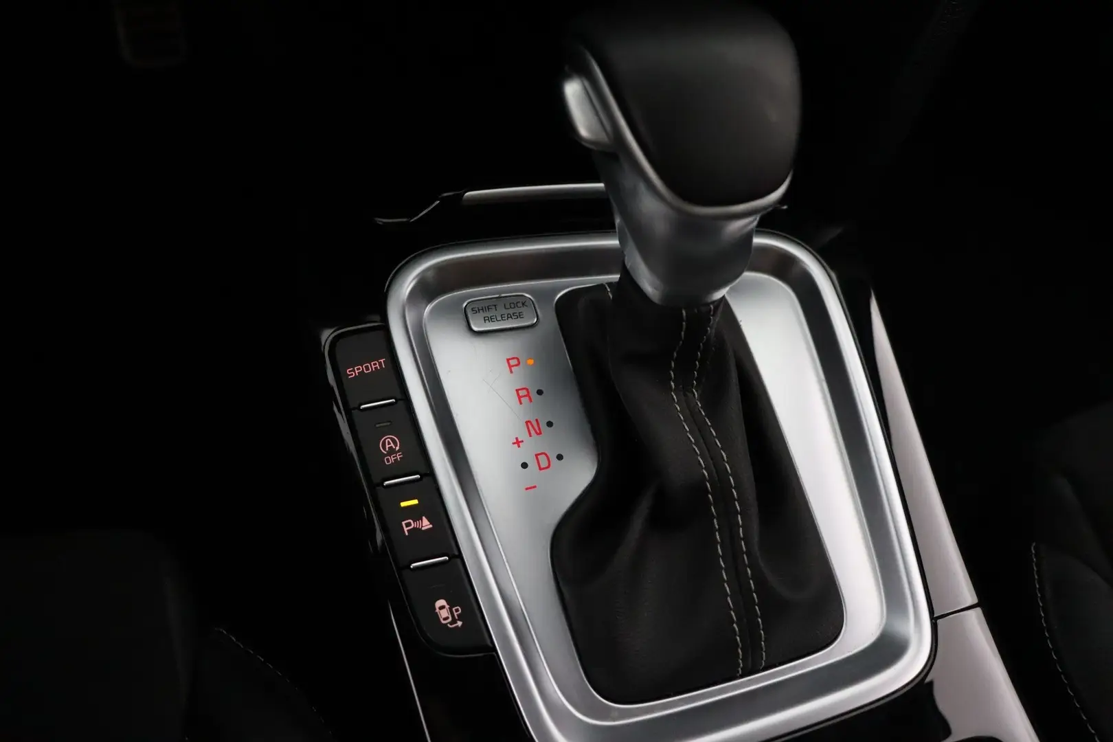 Car Image - 7l2NThQzRmZZp2ZWjCS3wM