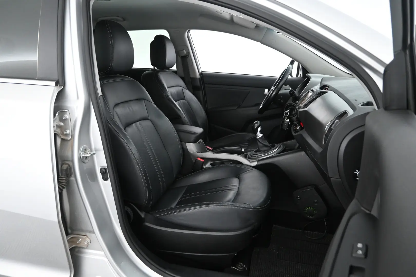 Car Image - 5neEArSanQoViVBsj59v0Q
