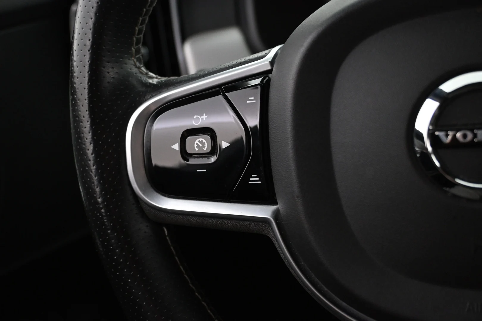 Car Image - 2dYm7XycsODulOP7AOfgx2