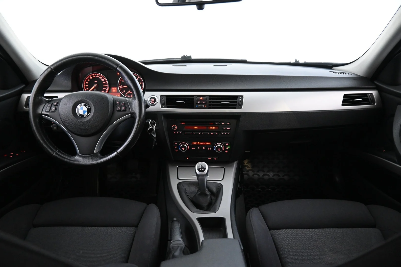 Car Image - 2k9wn7m3fOEPPWrKkSp2og