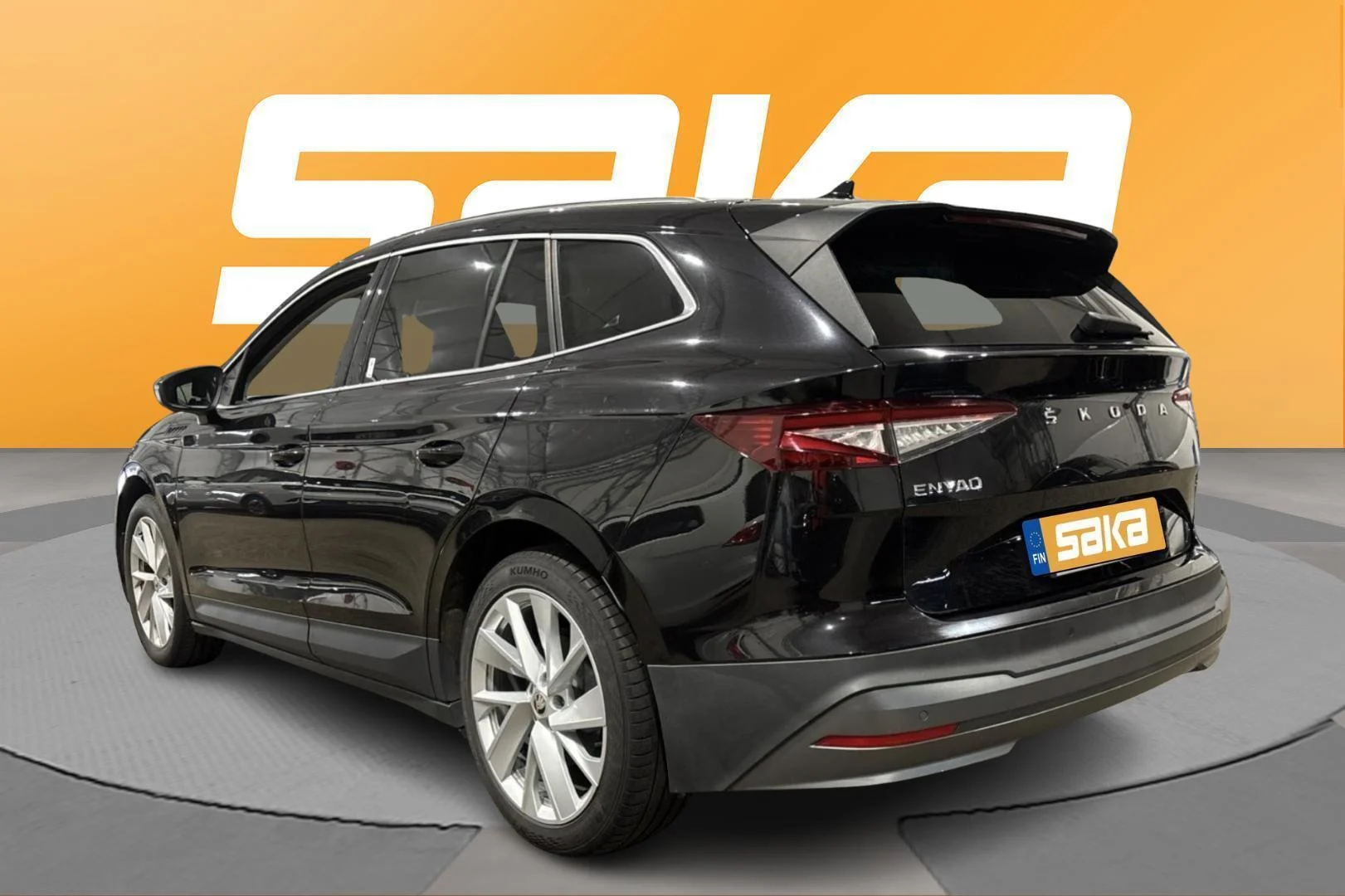 Car Image - V1l7TAQNNwt3RWOKqzF2s