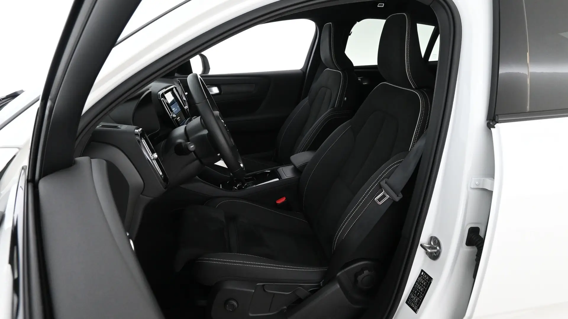 Car Image - 5BGpzTHAe1FfsXqZPiHbWo