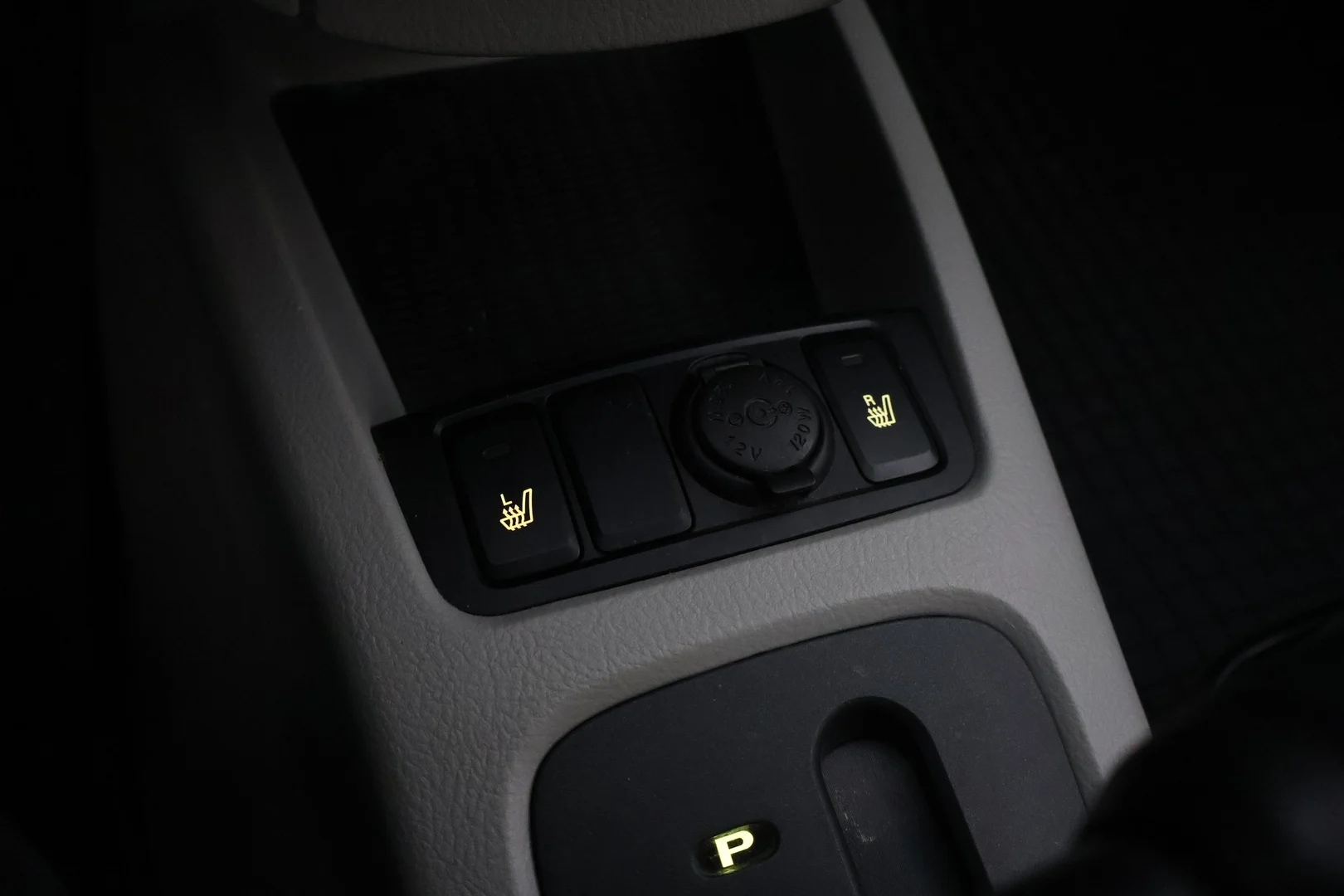 Car Image - 5AUbjhXveid4EnXS2DOsW1