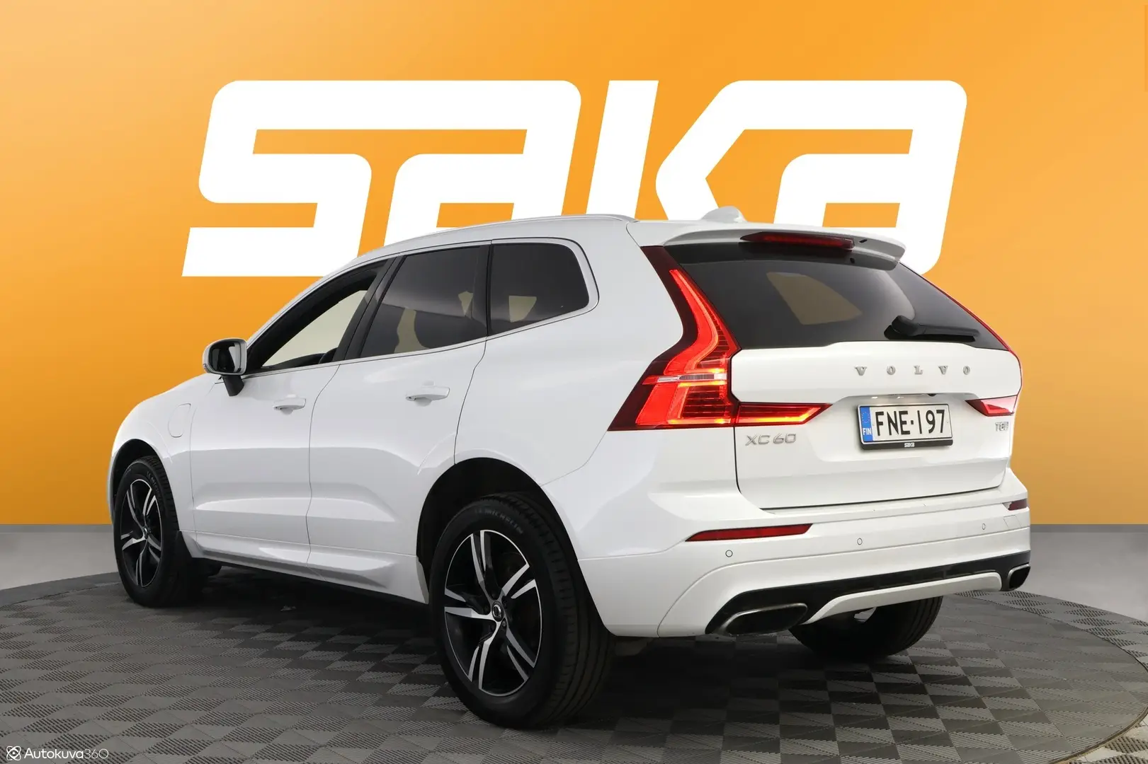 Car Image - 3JpudFtsEEdAkUsz4wIgm8