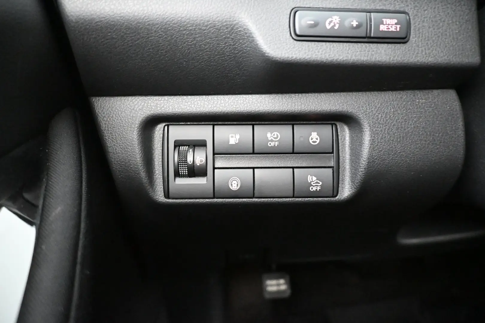 Car Image - 3l5LdGBbNam5yKJ3YlGN8O