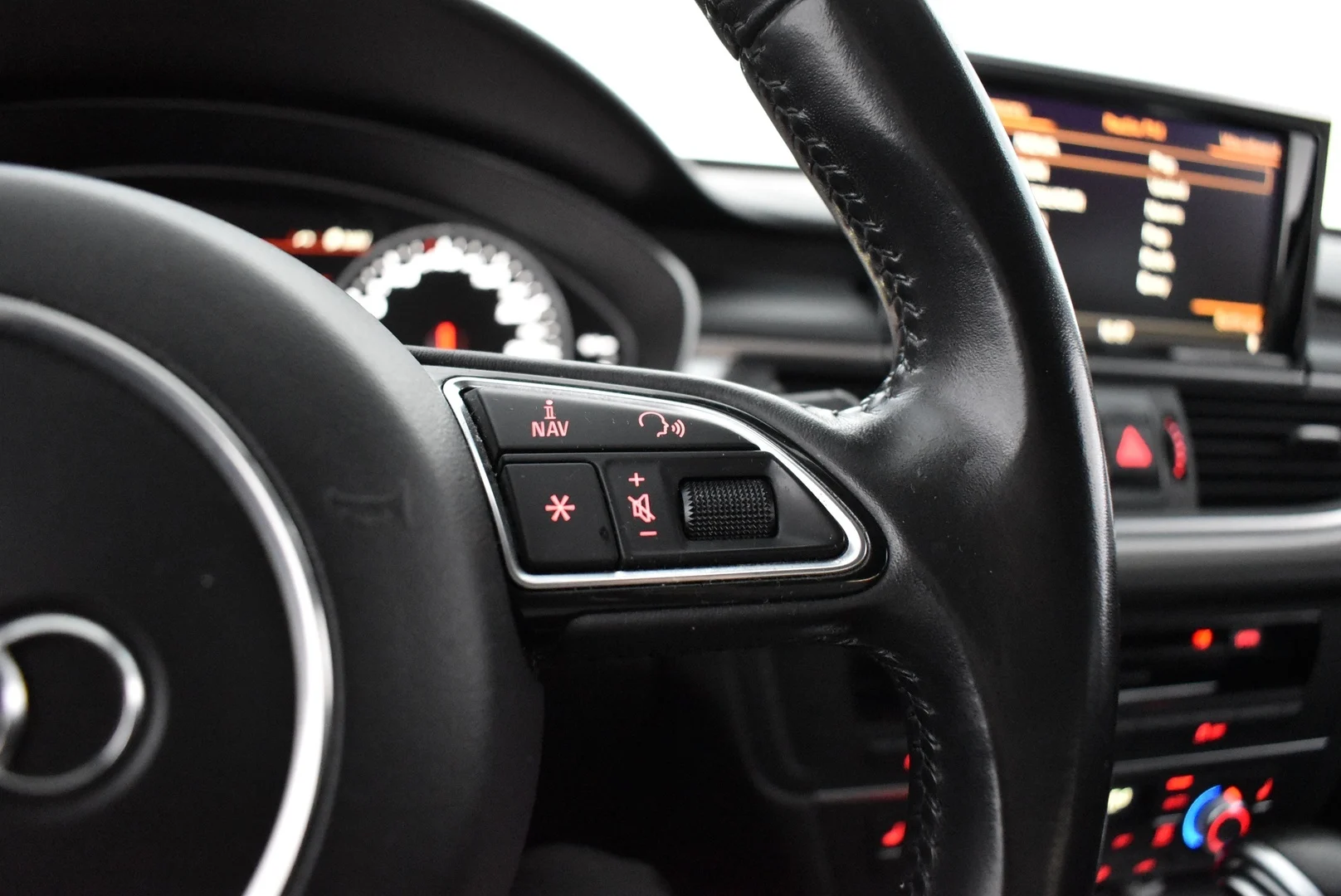 Car Image - 2UVJHsKVbAWSZ12FUZmjvN