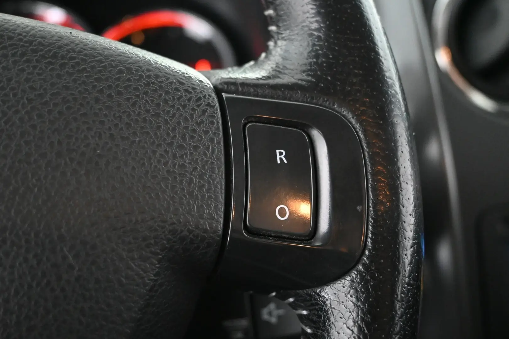 Car Image - 28fVmvLpeUGQb6AvjP0JUf