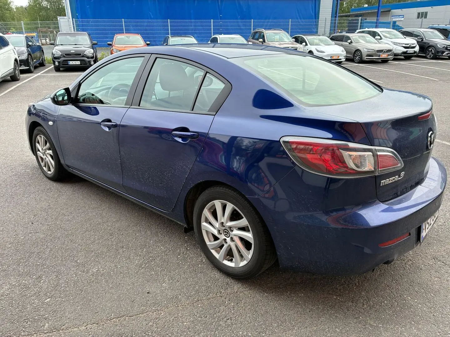 Car Image - 65mLcVvUwgFnobIUeb3QWn