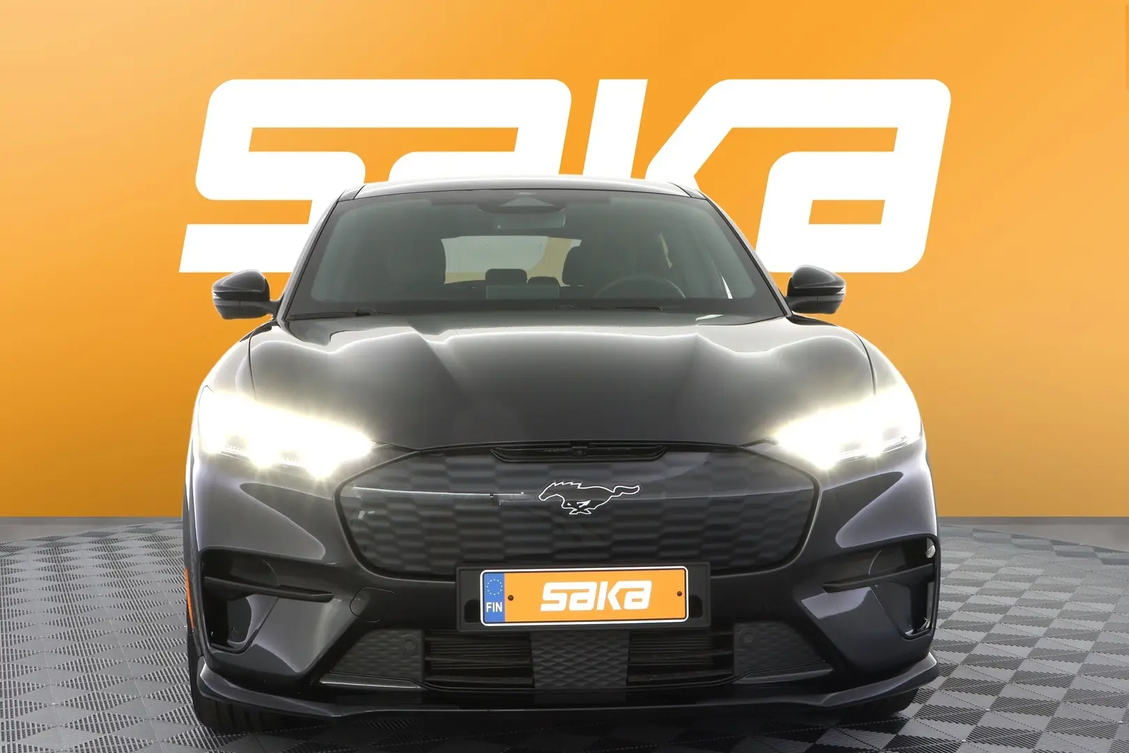 Car Image - 6ODEnjzBnzn9LsdZx6IU61