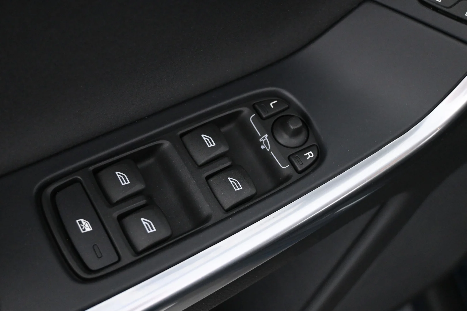 Car Image - 448k6jQdzQPfSY5bvioa6y