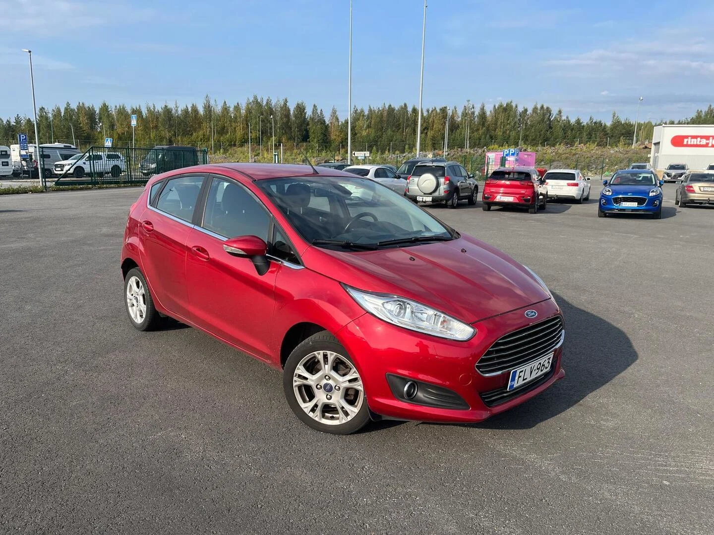 Car Image - 2luTr84l5aZ6Vc7SrqTS3v