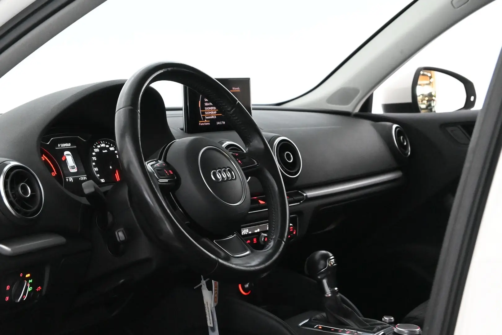 Car Image - 3V7yQg04JahpblBfgHqd2J