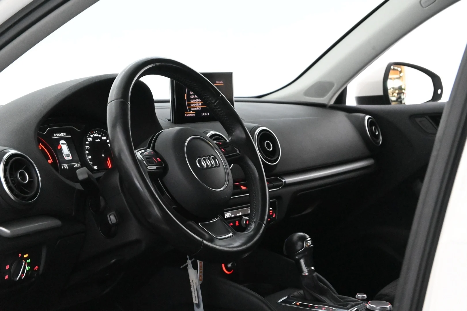 Car Image - 3V7yQg04JahpblBfgHqd2J