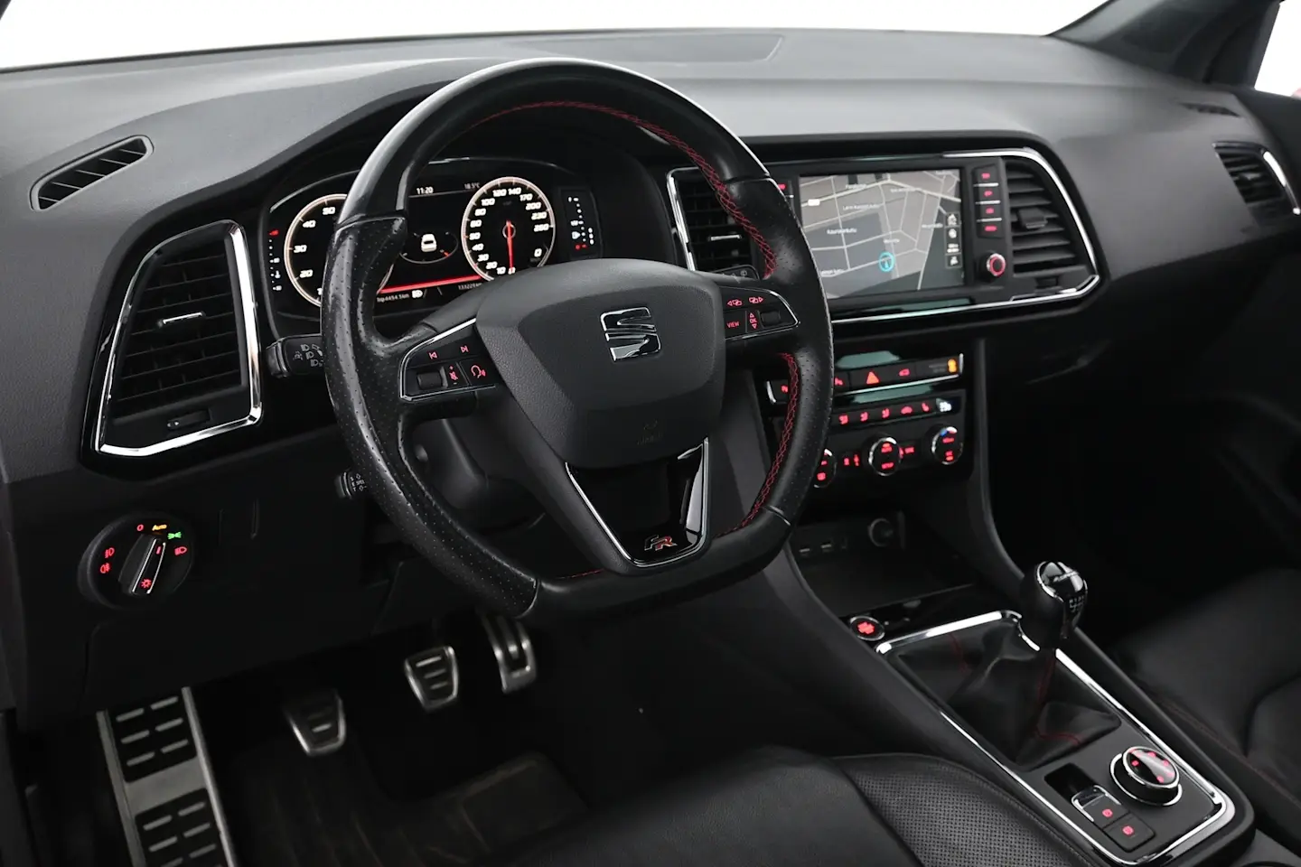 Car Image - 6N1DuB8dRPJ3tVGysPoduF