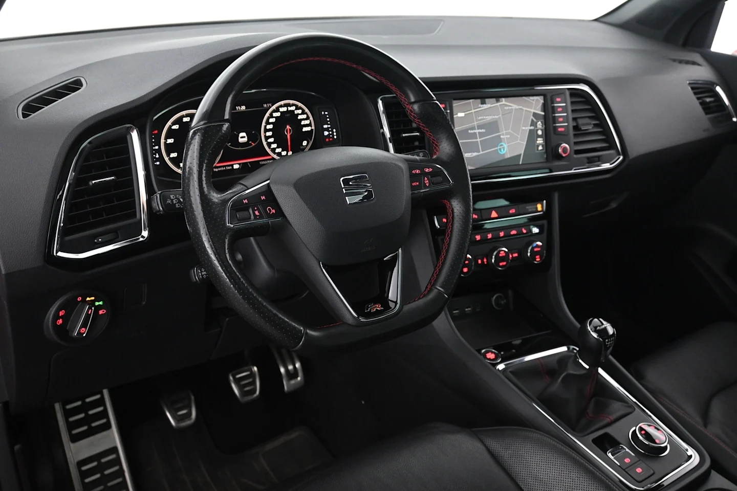 Car Image - 6N1DuB8dRPJ3tVGysPoduF