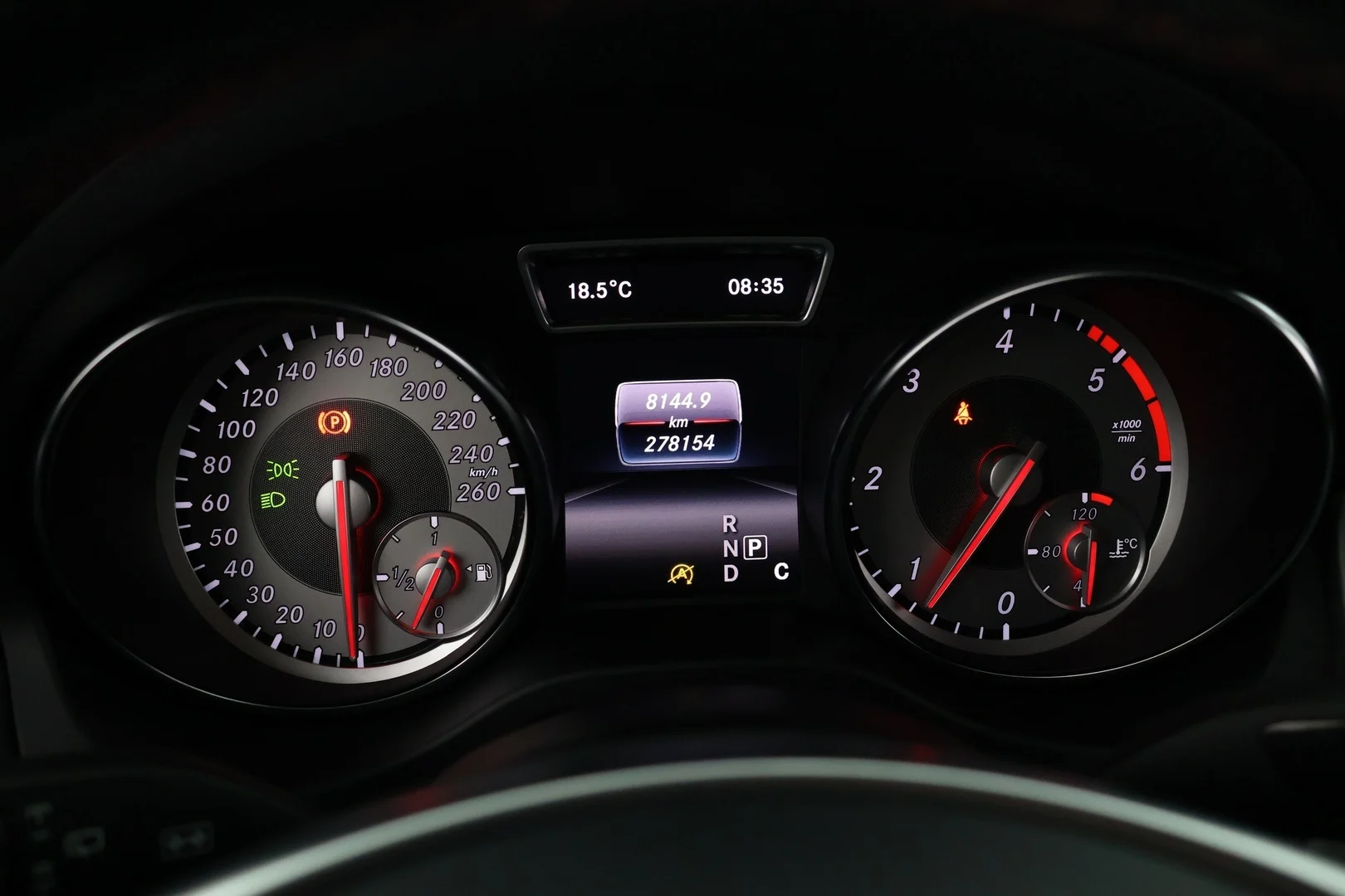 Car Image - W919zS8GT9S4TUlCk6U7i