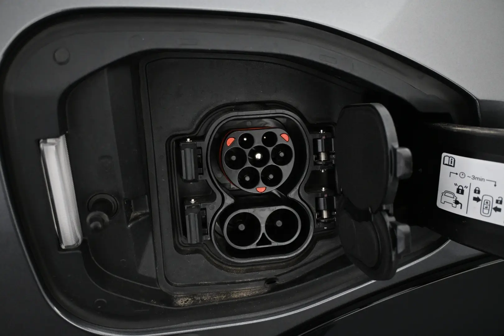 Car Image - 6DFXnV5ZosA8ZgQ8udY5Gt
