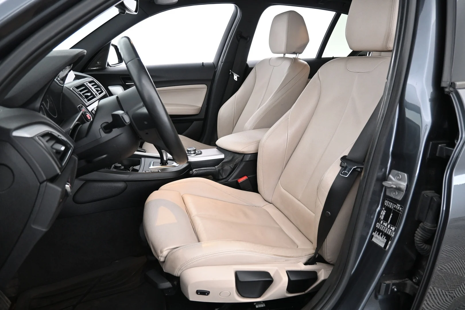 Car Image - 4LJkzbbItfEK2ifjitiG20