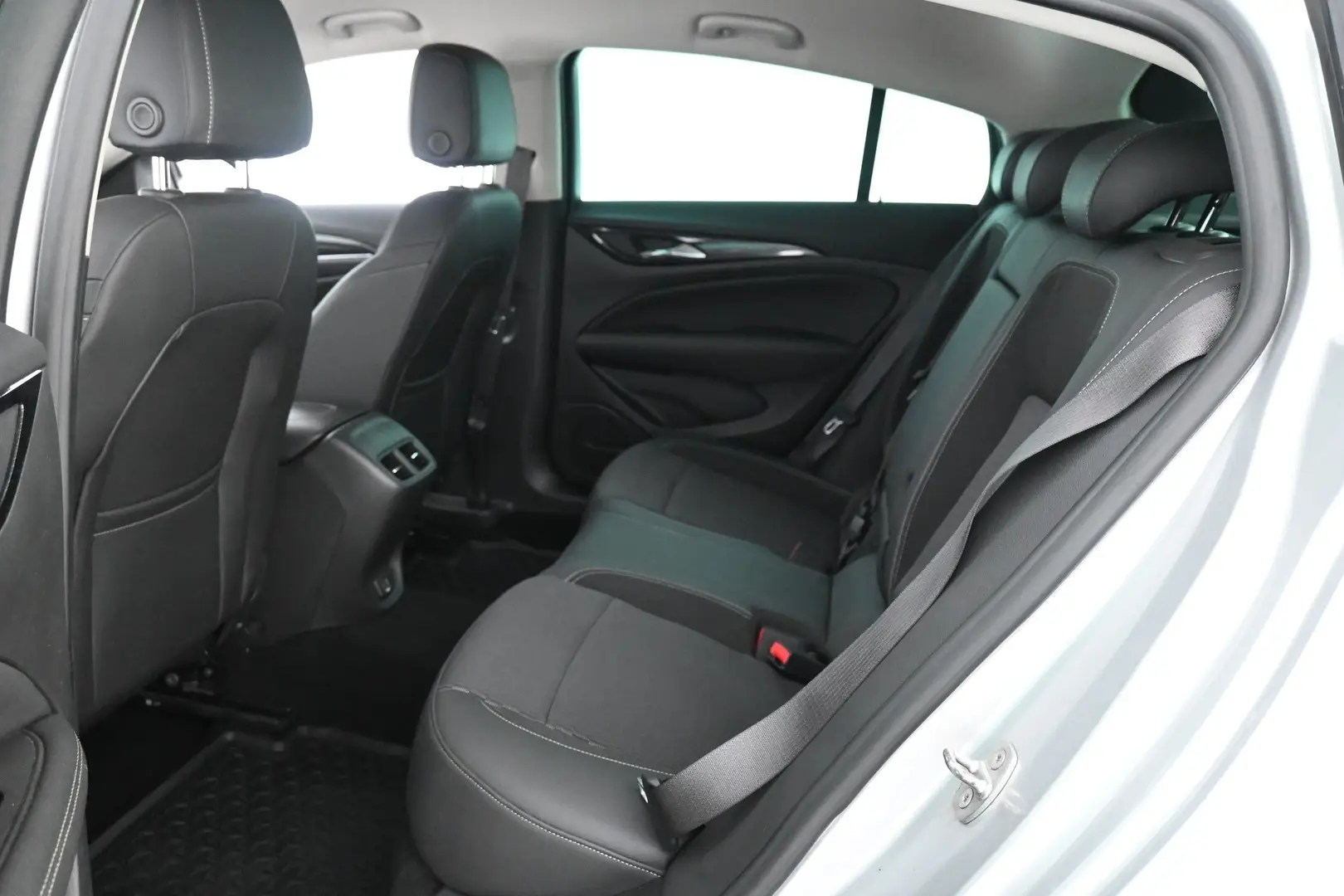 Car Image - XpRHYkZwL64DkTZc1rHvn