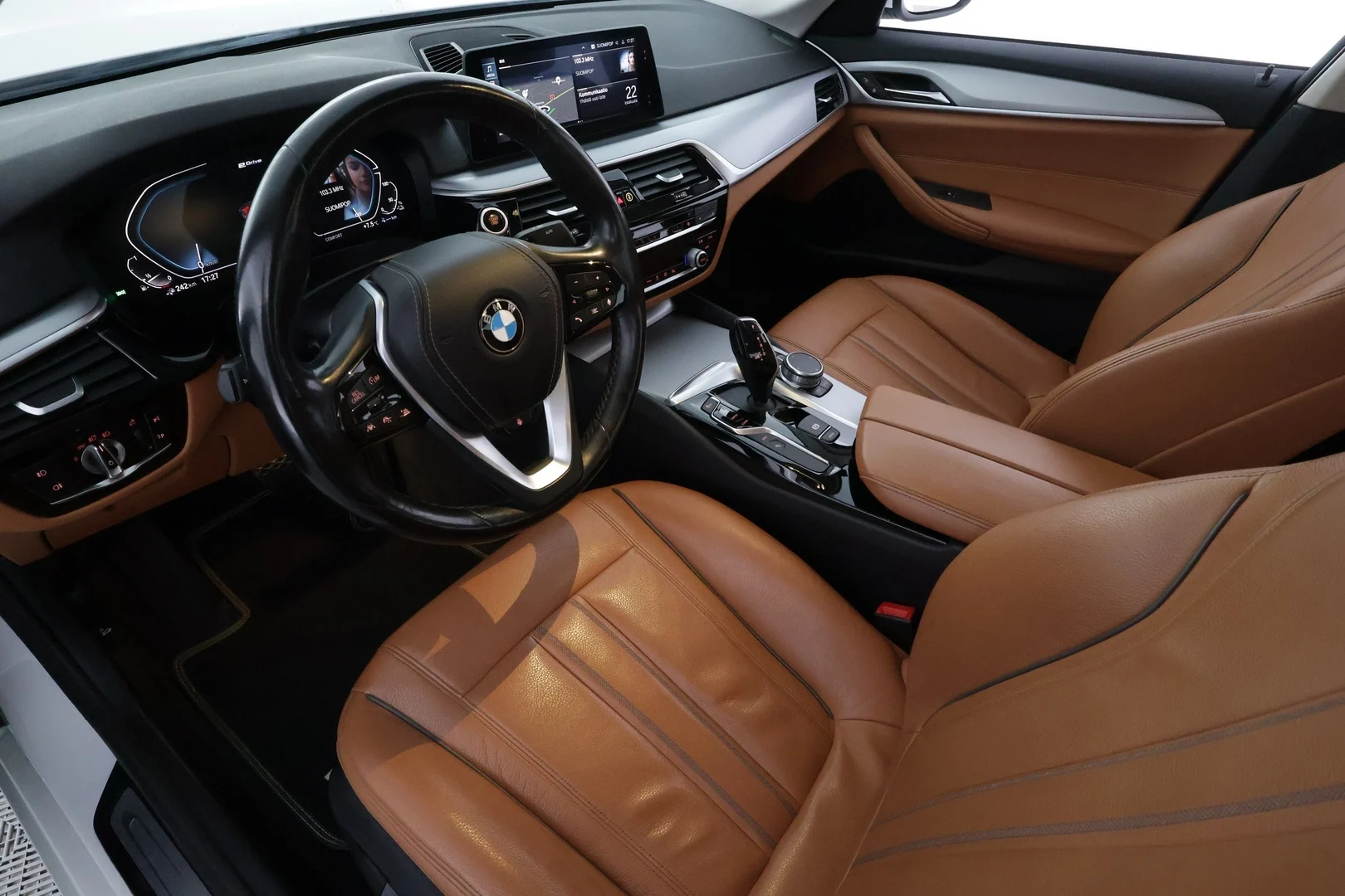 Car Image - 12luCESwpmpAGbAZ0Xt3JU