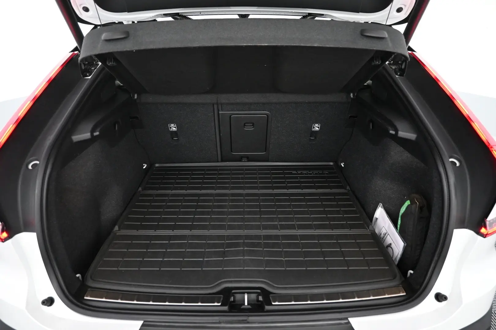 Car Image - 4UfiL8N8RRCDPUzE5zffQo