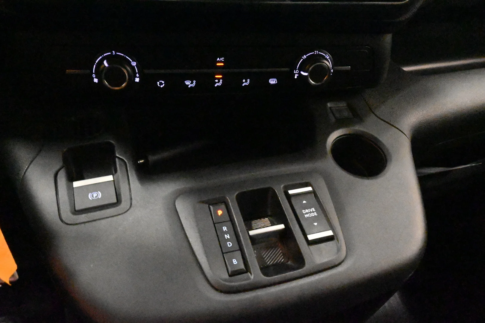 Car Image - 19AdhDJuGcD3G3cTrdVe6l