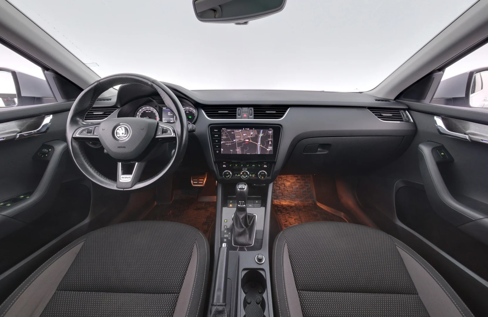 Car Image - Cg4hjLh6uk8RLAhDl5QJV