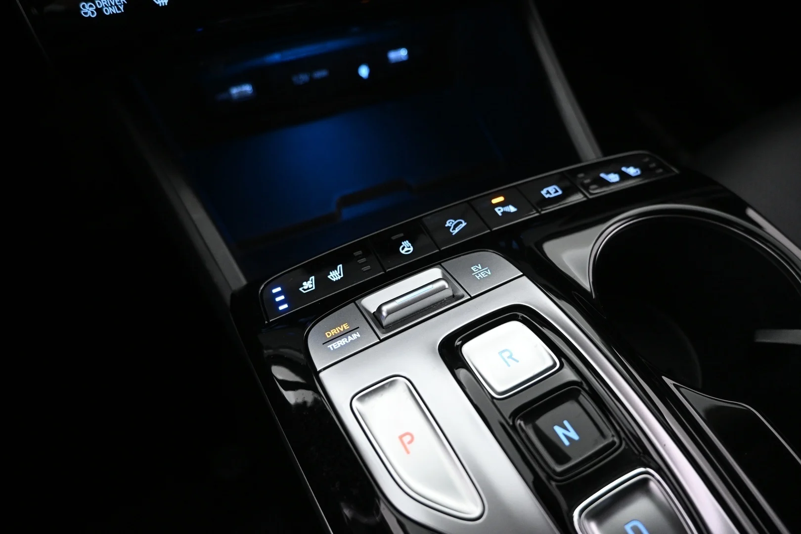 Car Image - wX2bSXeTbuqsNyJOjzAdz