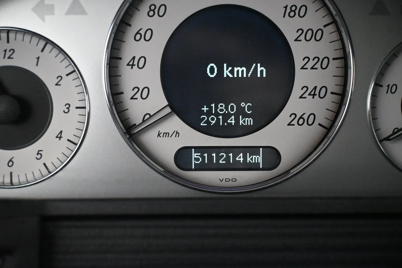 Car Image - 3xfbozqnKlU0rprmJzFORn