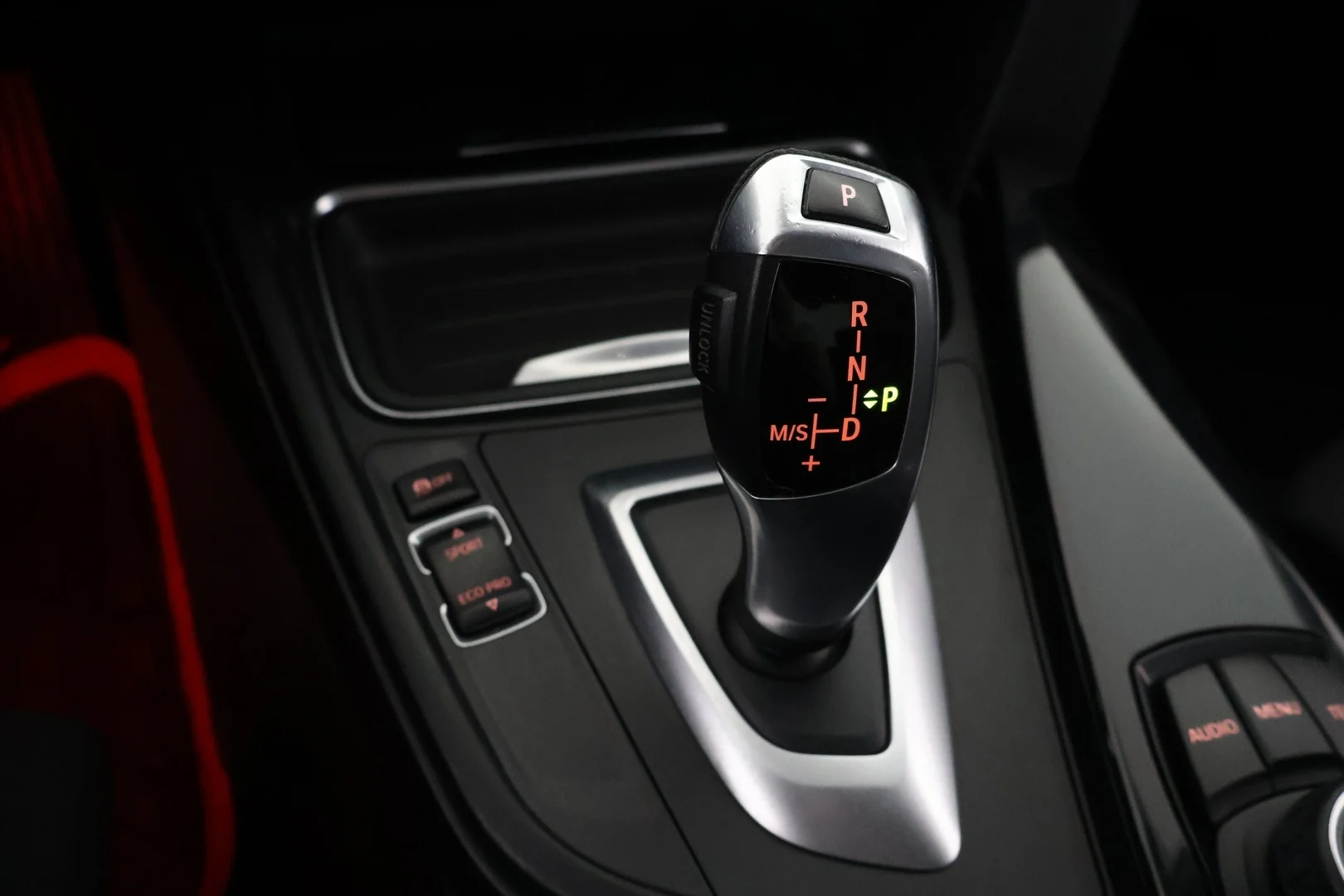 Car Image - 7MbcAMz1YWCItbCRz20ik9