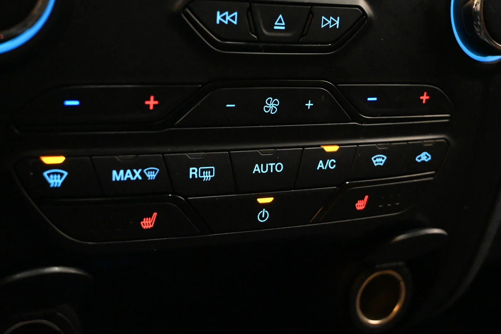 Car Image - 6jX5lvTFVPtBdoZV6VfTfz