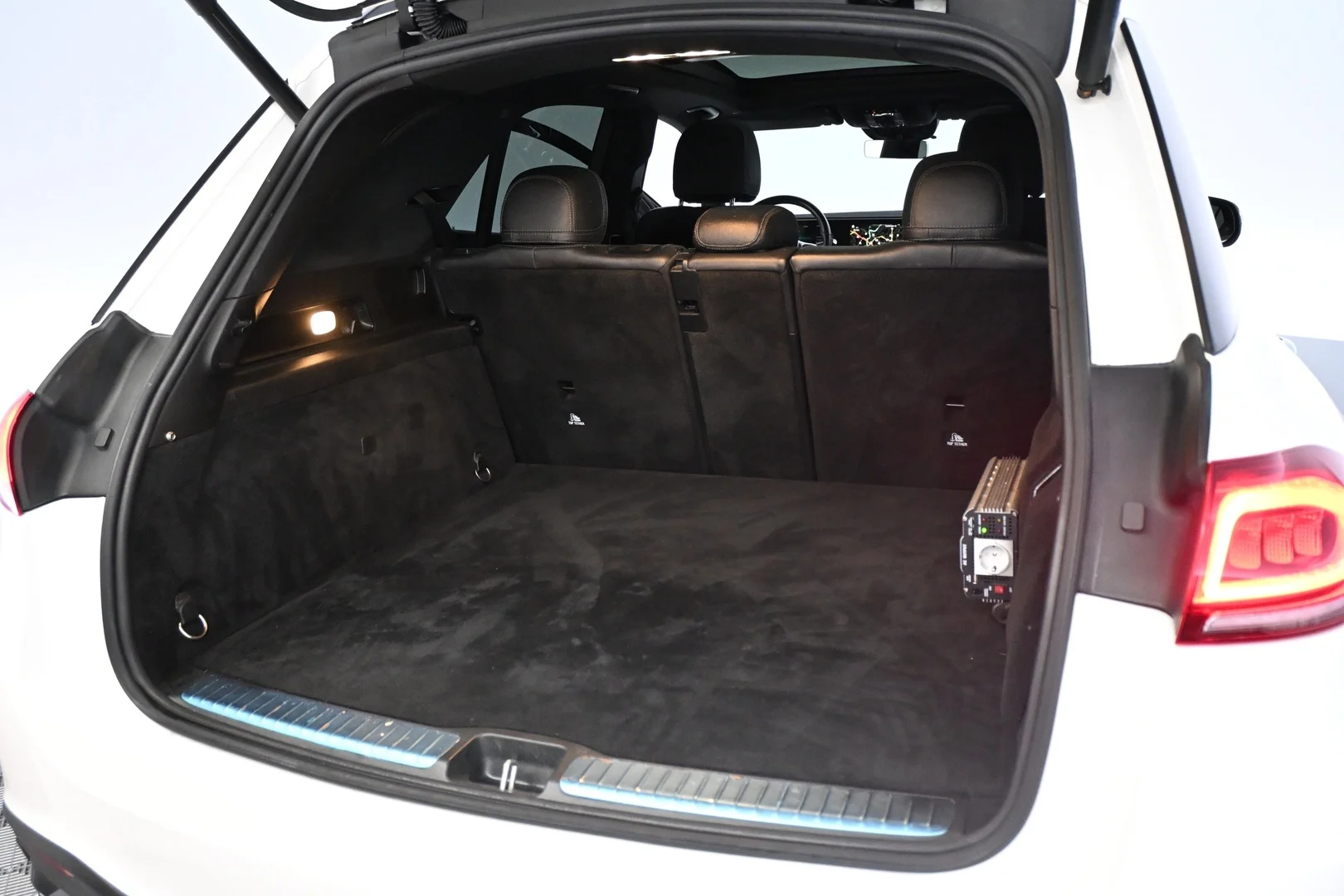 Car Image - 4zImpWYla667XCwQcETaGv