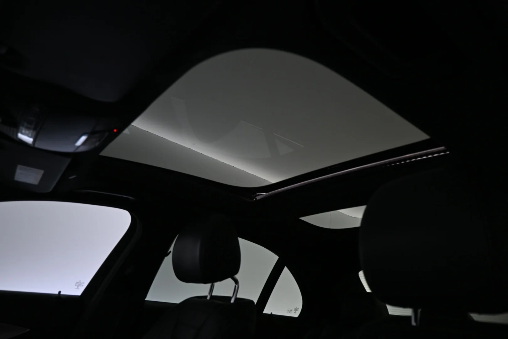 Car Image - 6jIqE6GP4KX8b0zy1fjSze