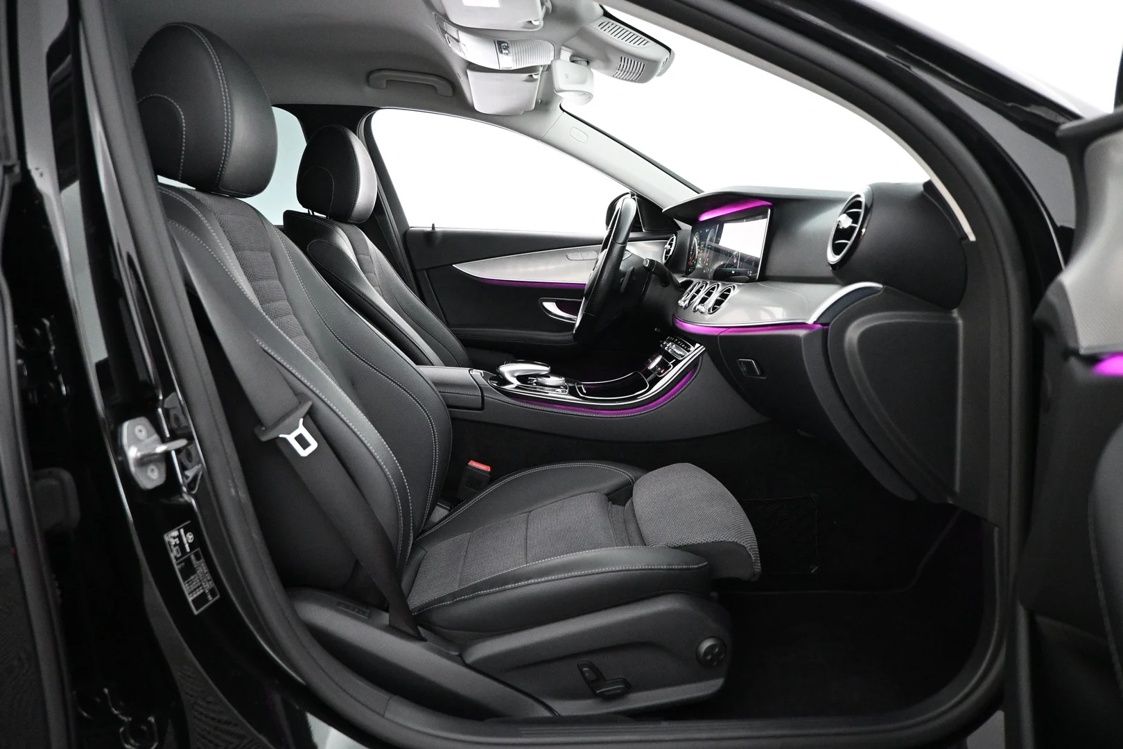 Car Image - 7qp5D5AFRm1DZWIW4YTvgW