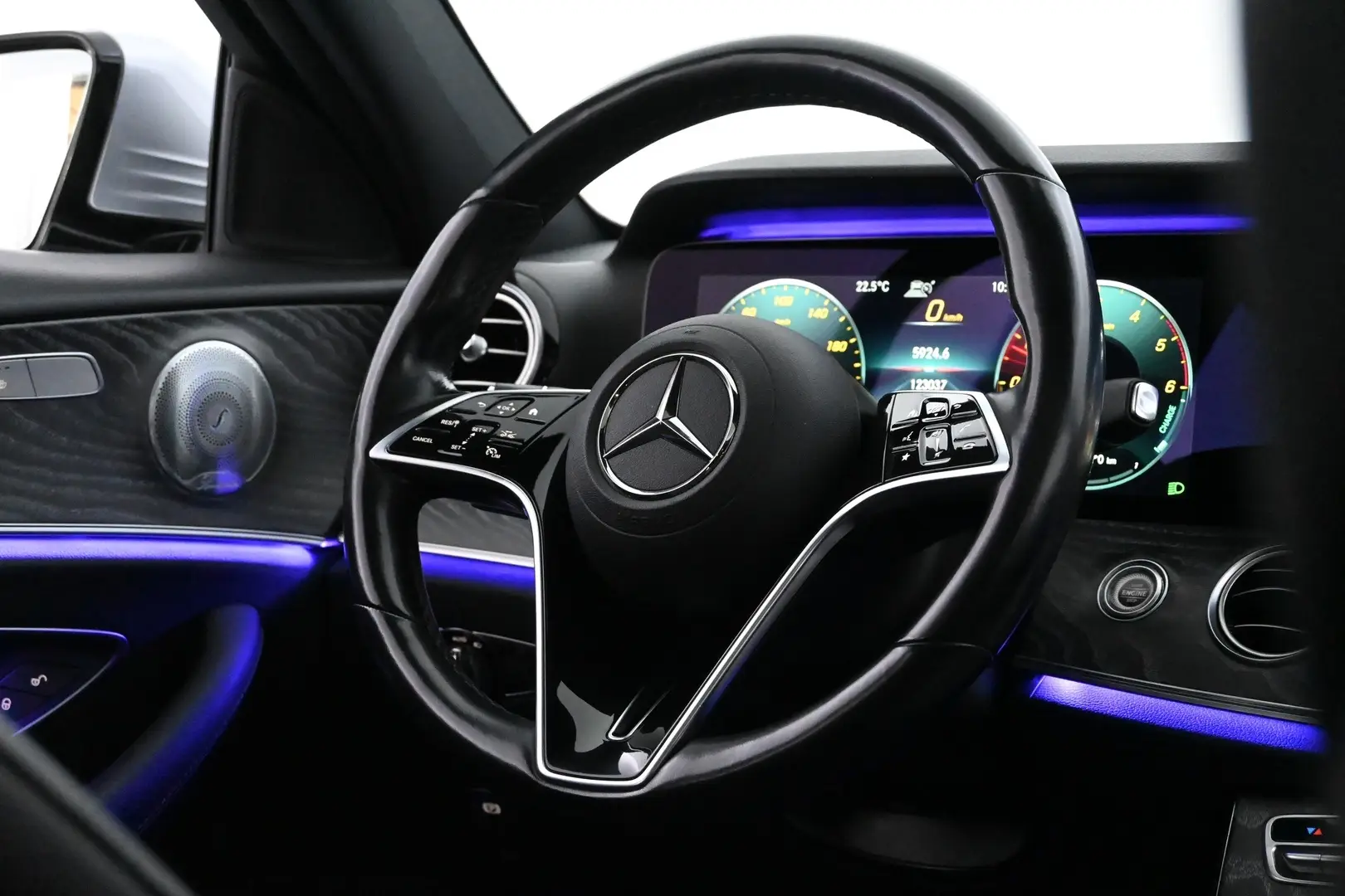 Car Image - 1IfMRQuouA5DKV6YbEFBLR