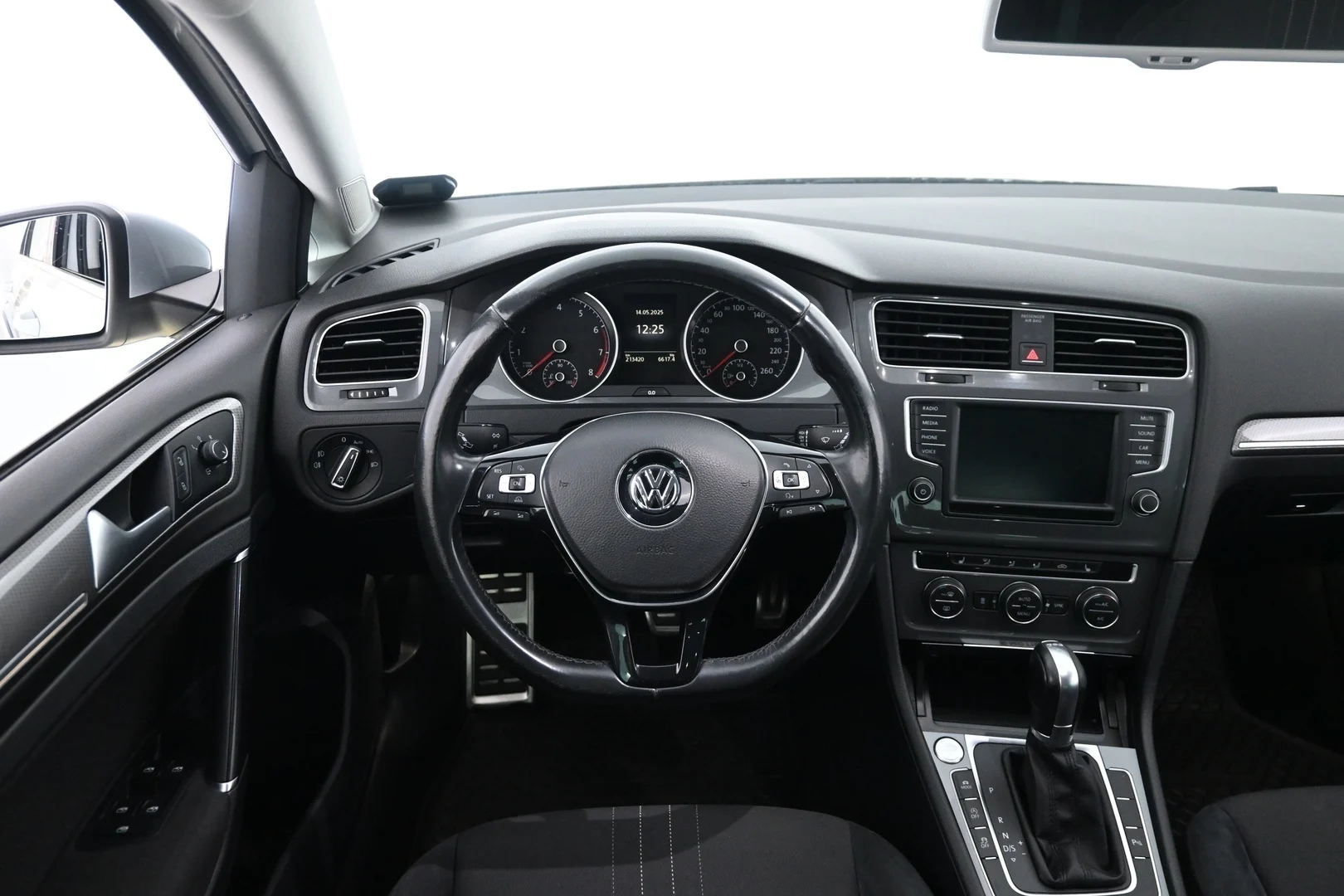 Car Image - 1qEvcjKuEgS4gkEwTjCNqj
