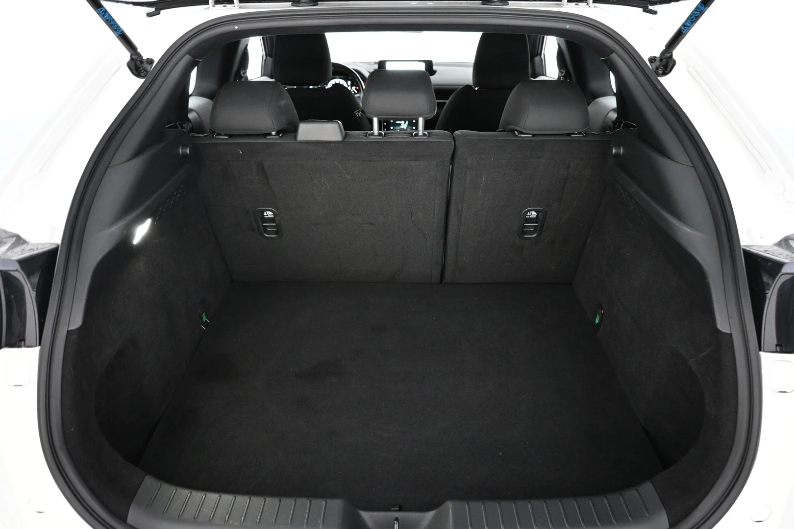Car Image - 5yjkwO0eTCbH6hlqjqHM2C