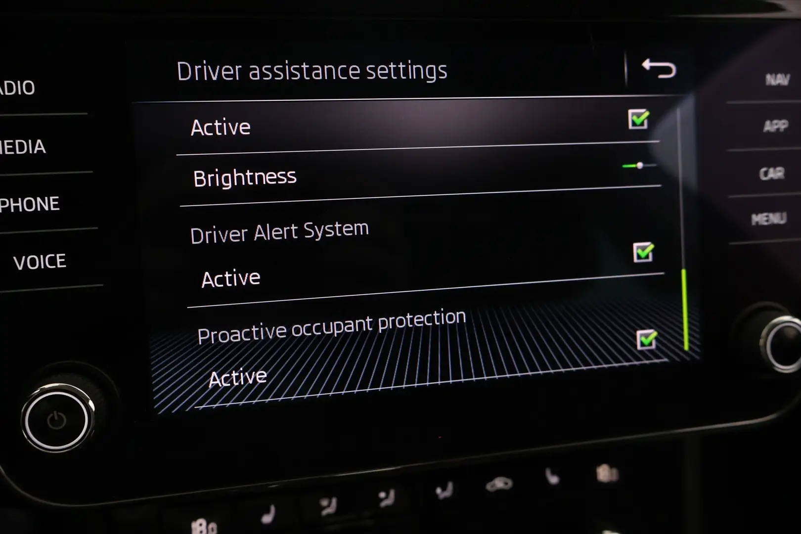 Car Image - 1ppMhnNLcfkB6NYqHdQyeJ