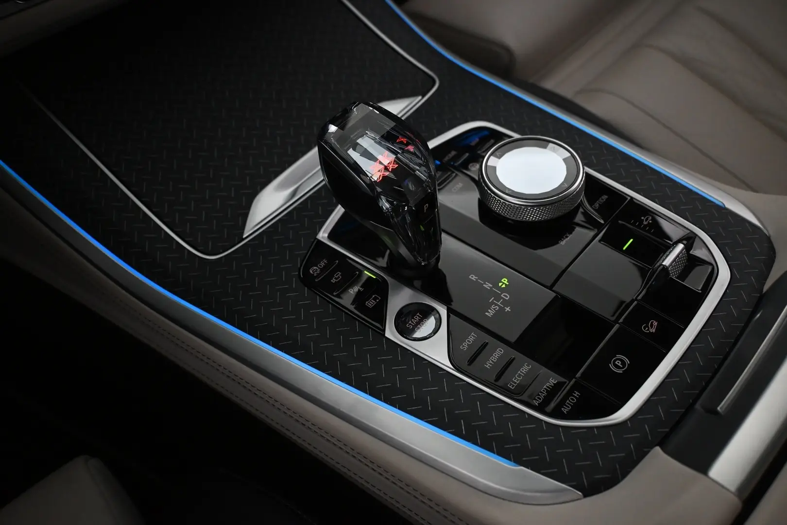 Car Image - 7tipQlYDZgysX4nahG14Id