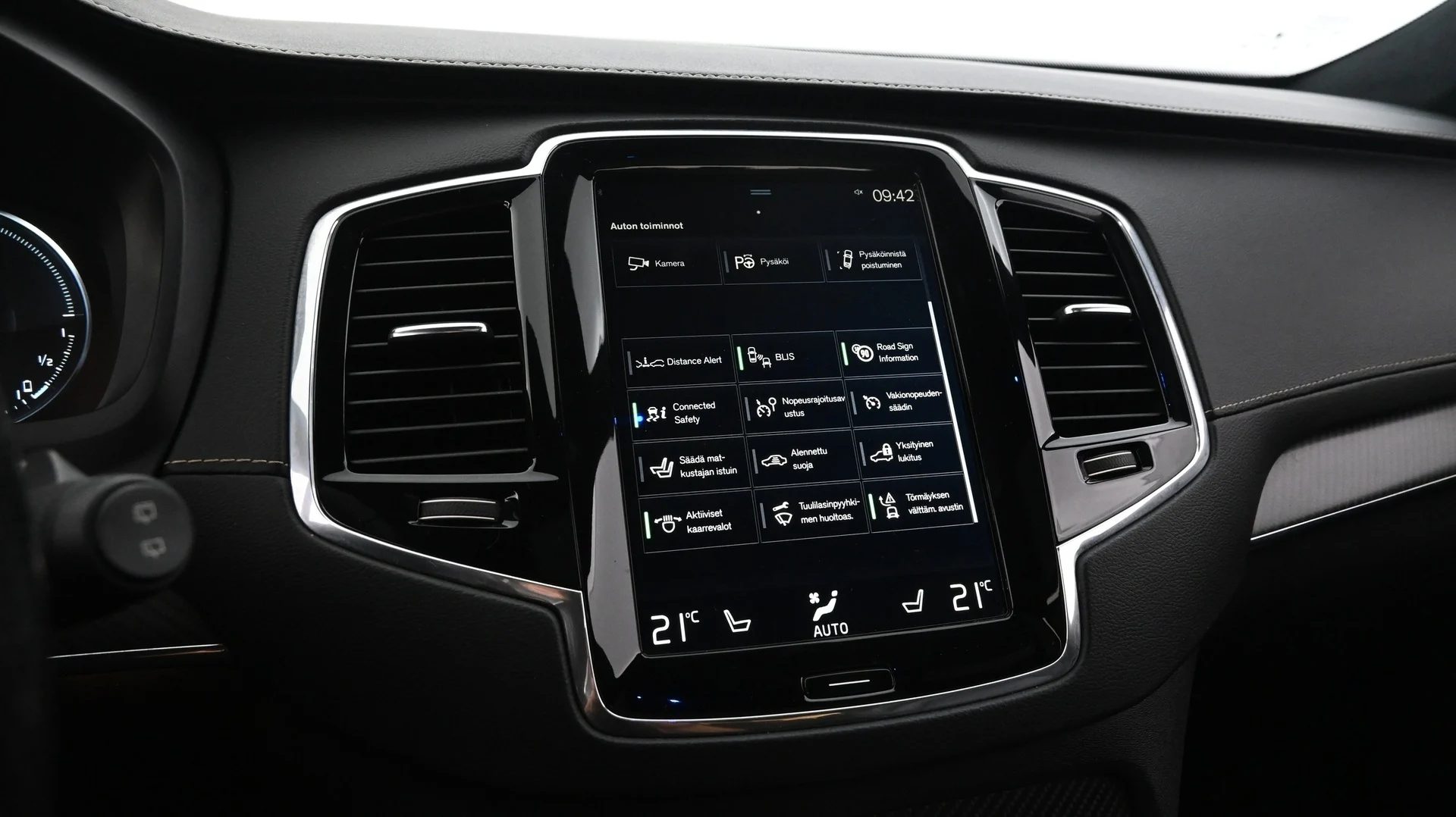 Car Image - 53QRRrm5nyxEyptJ8X46OO