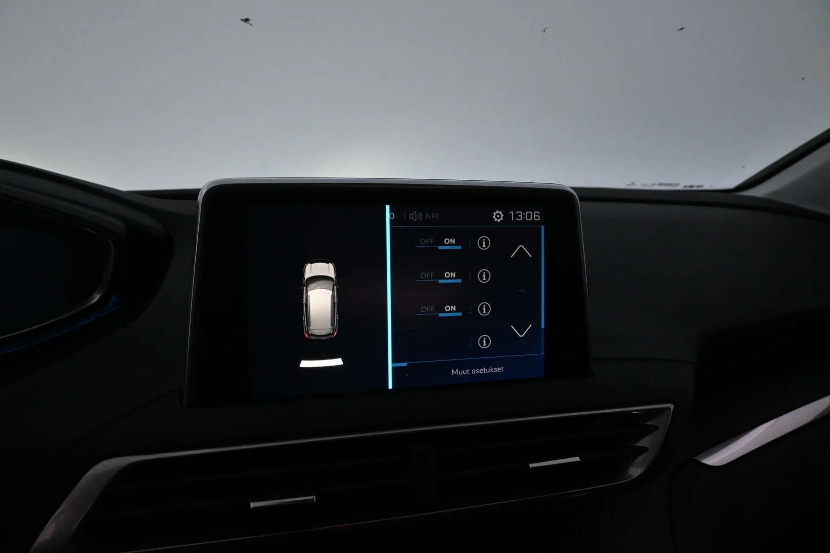 Car Image - 4LB8PbqiPgEW8SlCdYgdld