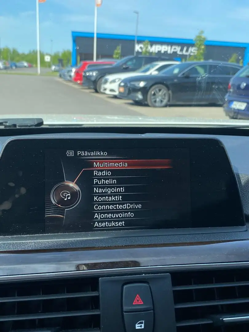Car Image - 6pBfjPcZZthGzhqXGcSXaC