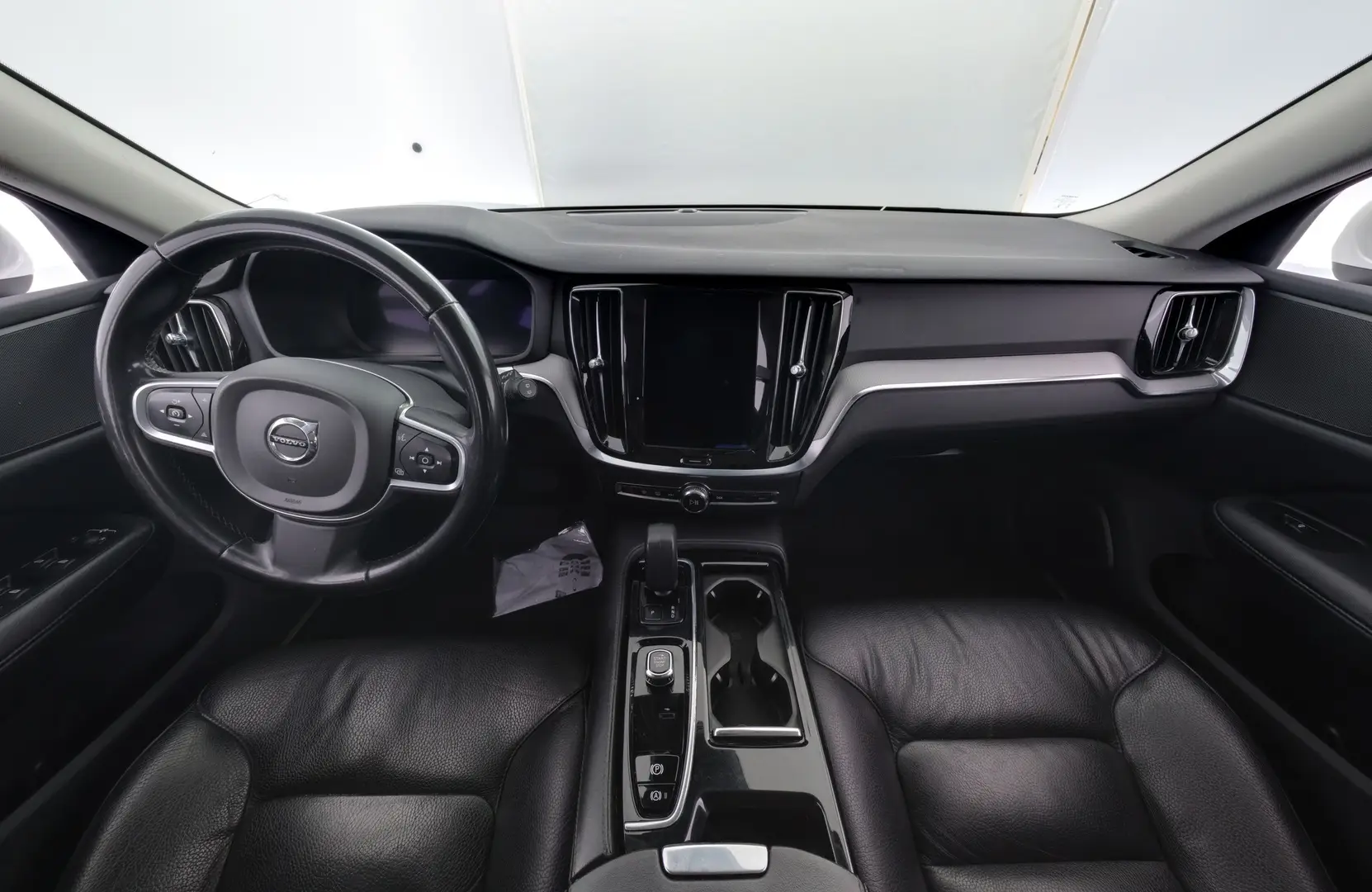 Car Image - YmNPYNOtpZb3ypBi8pbJj