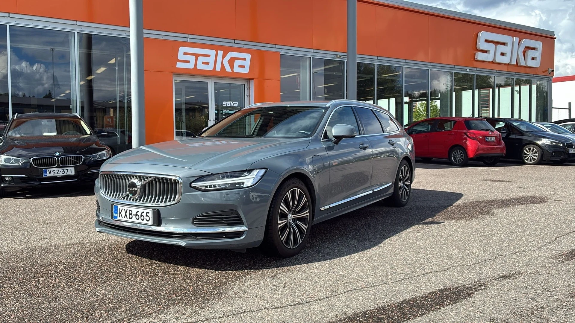 Car Image - 44mG2sukcWiZ2gKfQDrBbT