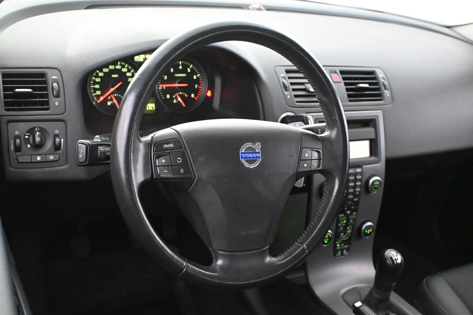 Car Image - 3y4KoNkvgp3gNbFCSdkDN4
