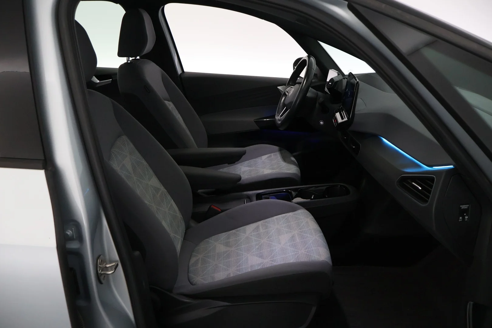 Car Image - 1whCtxCLhuSpBP8bDz65go