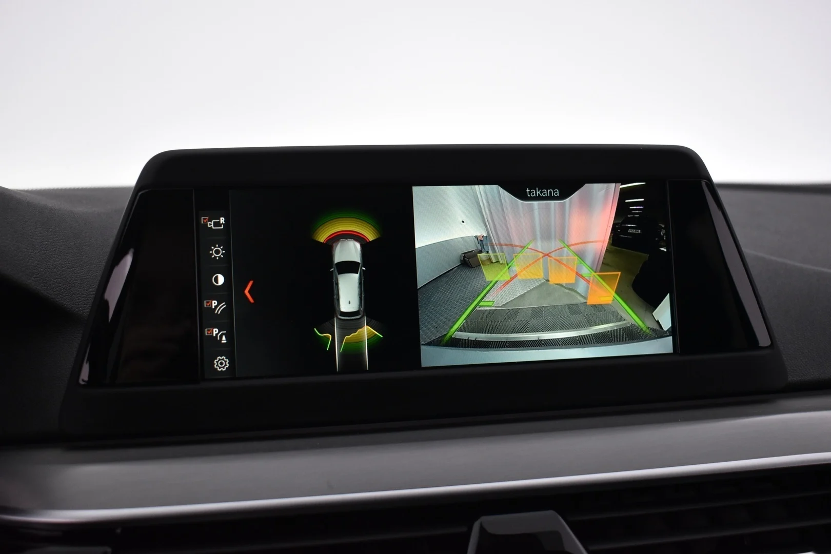 Car Image - 5KQ6bxH94qtvrlOJNzSzxl